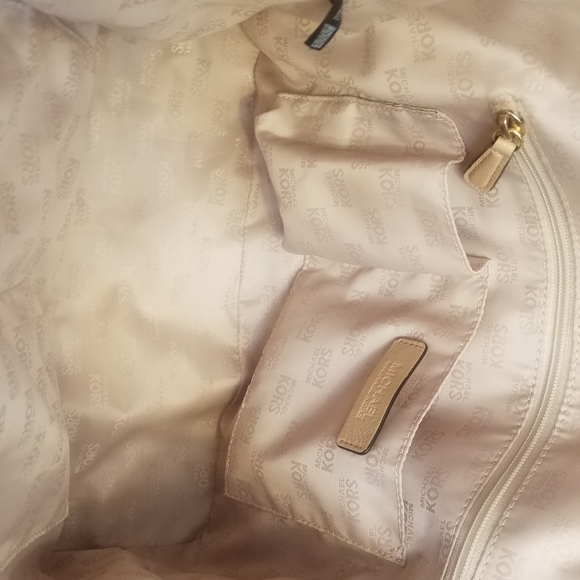 Michael Kors Tote - Picture 5 of 6